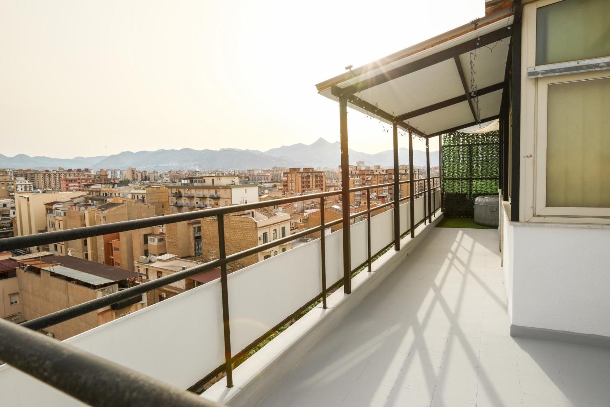 Medea Panoramic Apartamento